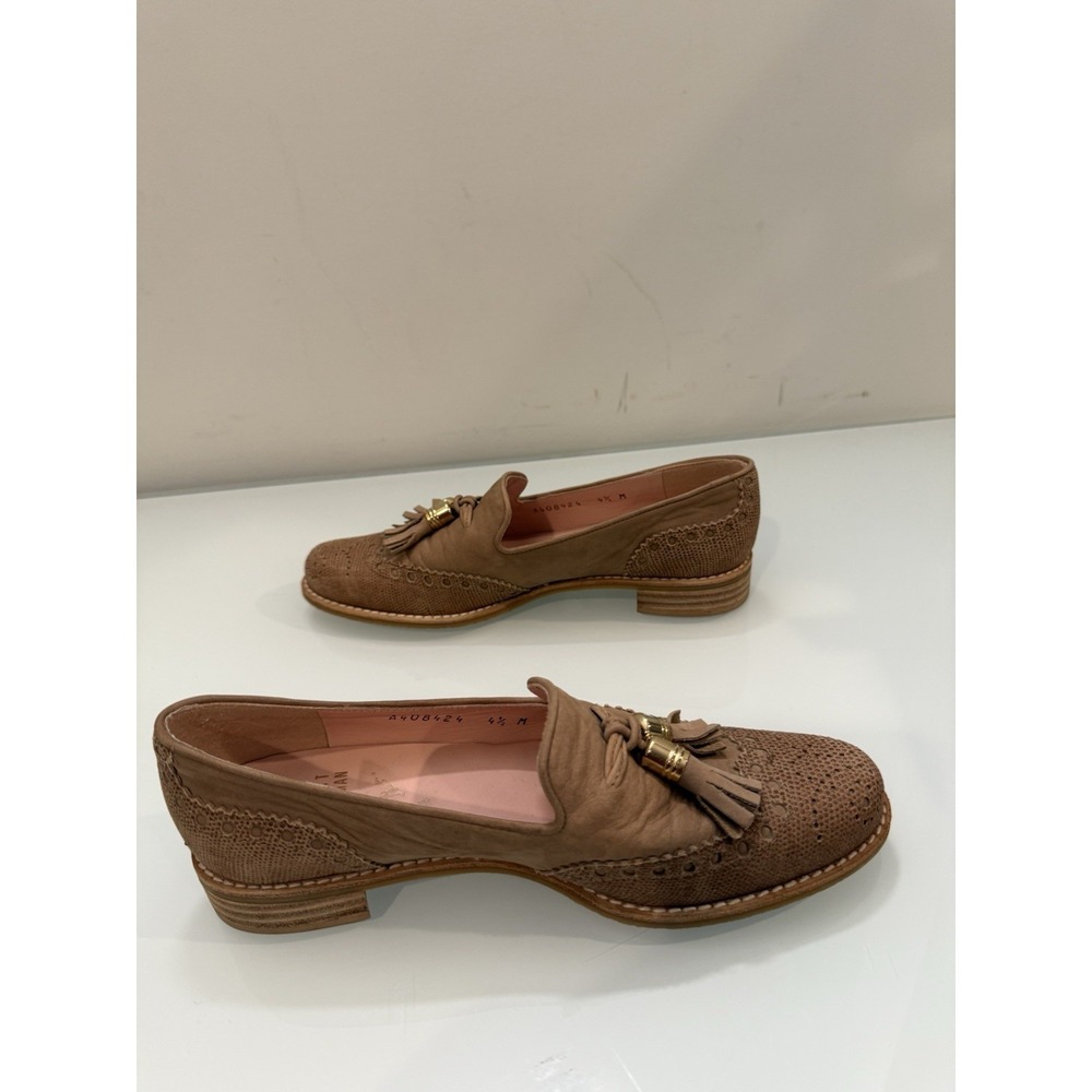 Stuart Weitzman Tan Leather Tassel Loafers Flats Oxfords Shoes Women's Size 4.5M - Picture 10 of 10